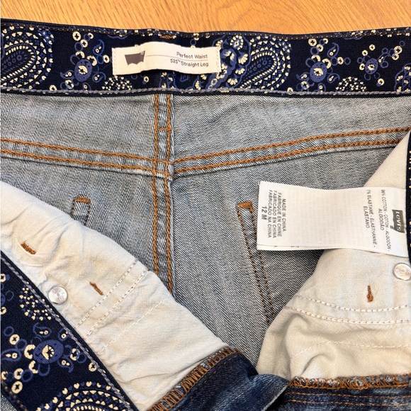 Levi's Women's Perfect Waist 525 Straight Leg Jeans - Size 12 - Picture 2 of 10